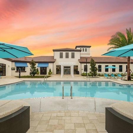 Beautiful Townhome Wprivate Pool 7 Mi To Disney كيسيمي المظهر الخارجي الصورة