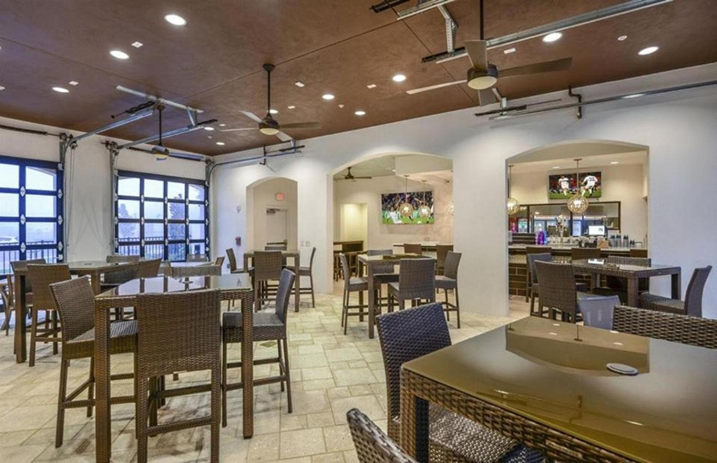 Beautiful Townhome Wprivate Pool 7 Mi To Disney كيسيمي المظهر الخارجي الصورة