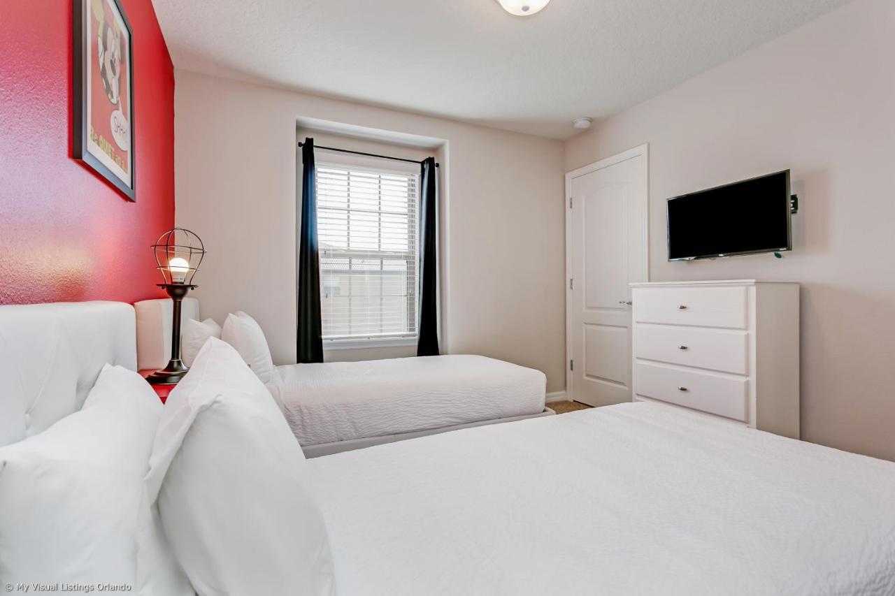 Beautiful Townhome Wprivate Pool 7 Mi To Disney كيسيمي المظهر الخارجي الصورة
